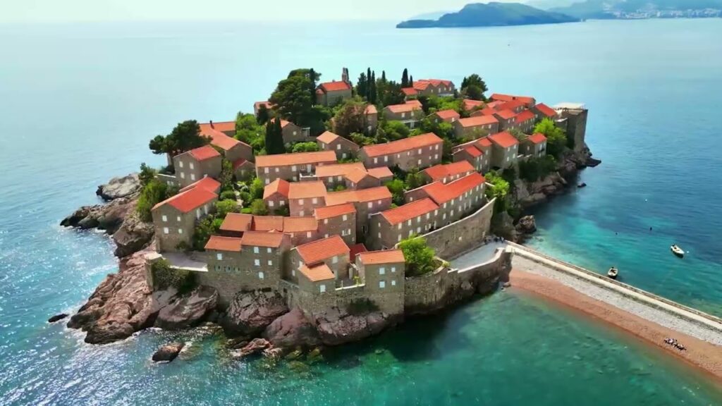 karadağ tatil yerleri sveti stefan