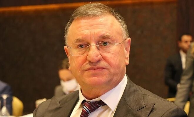 Lütfü Savaş Kimdir? Hatay Siyasetinin Önemli İsmi