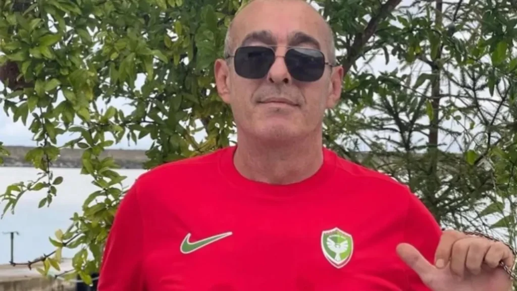 eşref saral kimdir