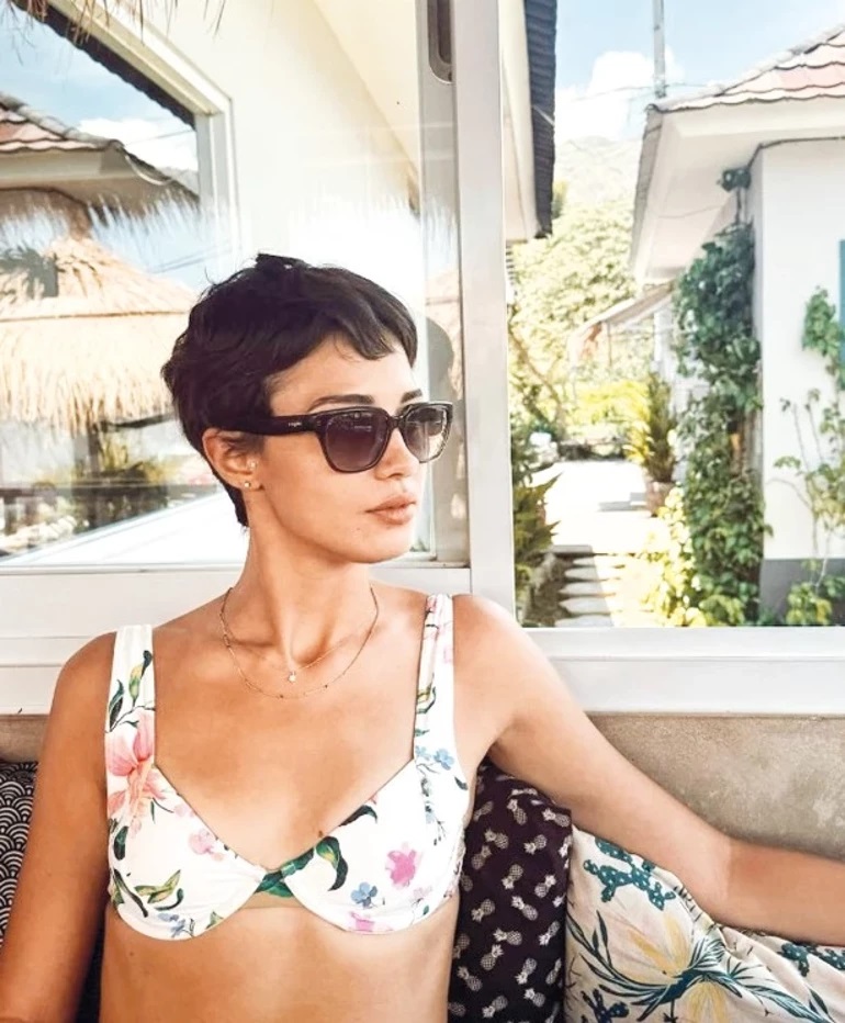 sena mengiroğlu bali